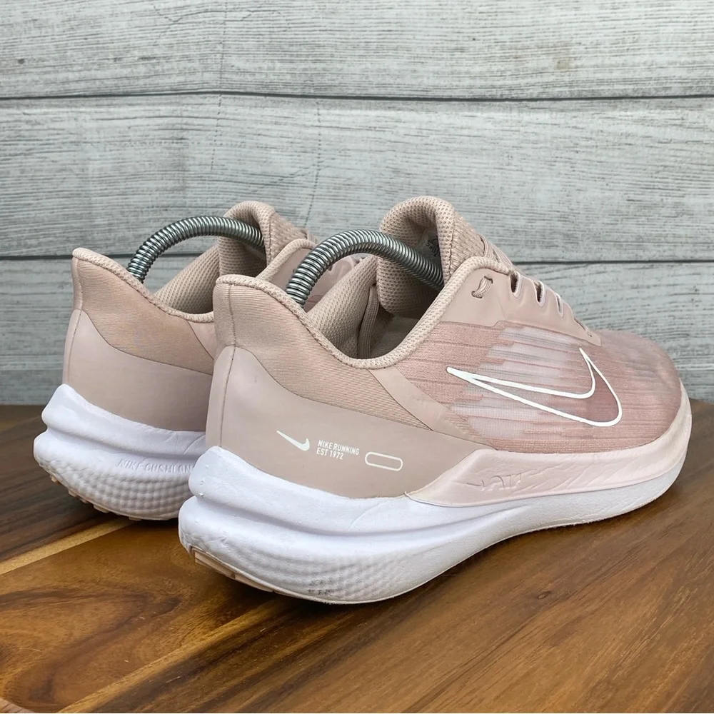 Nike Air Winflo 9 Pink Oxford Running Shoe DD8686-600 Womens Sneaker Size 9.5